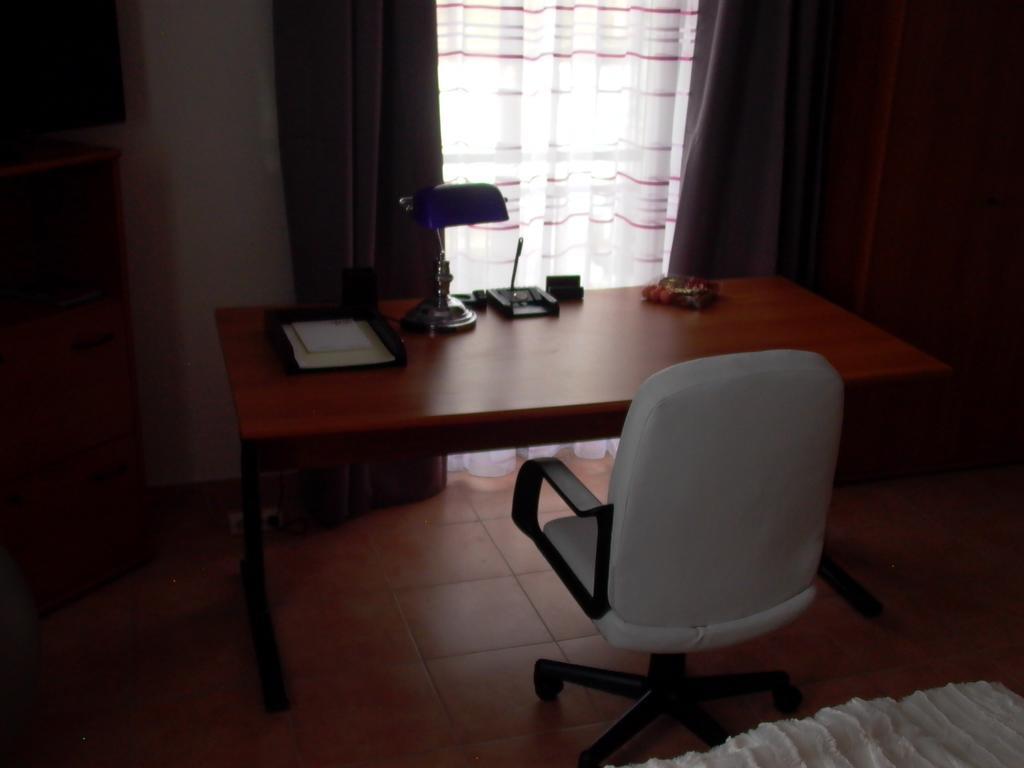 Gästezimmer Ferienwohnung VILLA ALEXA auch mit Wallbox Woltersdorf  Zimmer foto