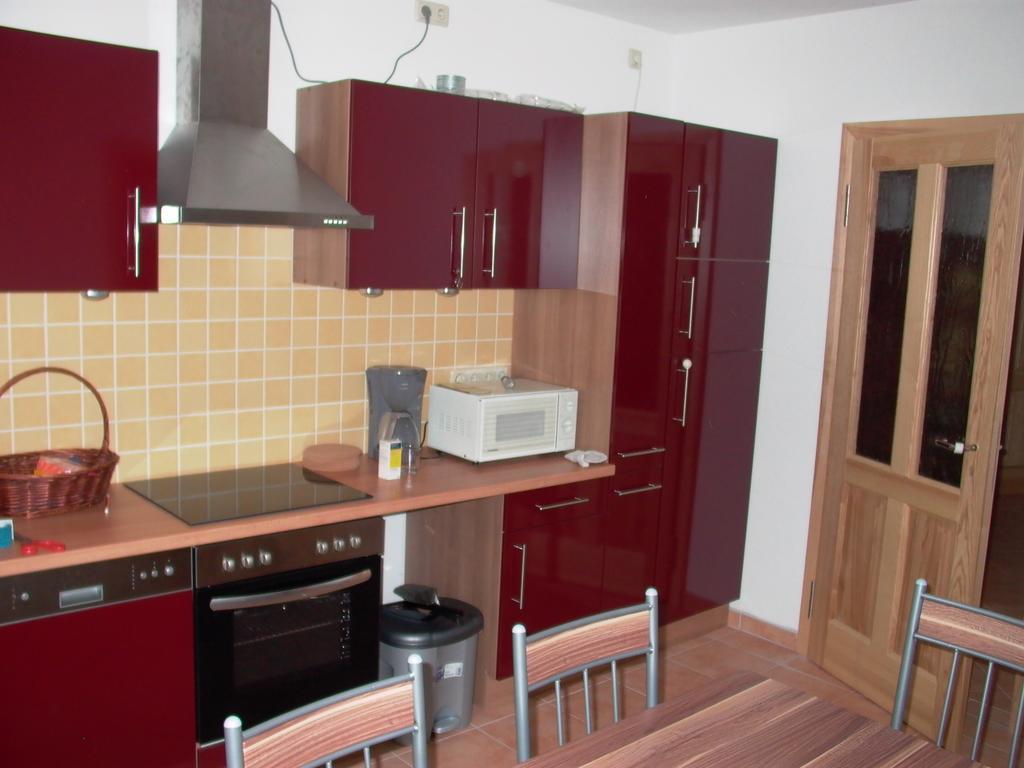 Gästezimmer Ferienwohnung VILLA ALEXA auch mit Wallbox Woltersdorf  Exterior foto